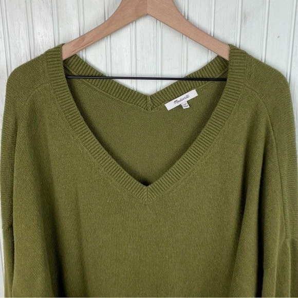 Suéter Suéter Madewell Doble Cuello en V Brezo Olmo Verde Algodón Talla 2X M7014 Foto 3 de 4