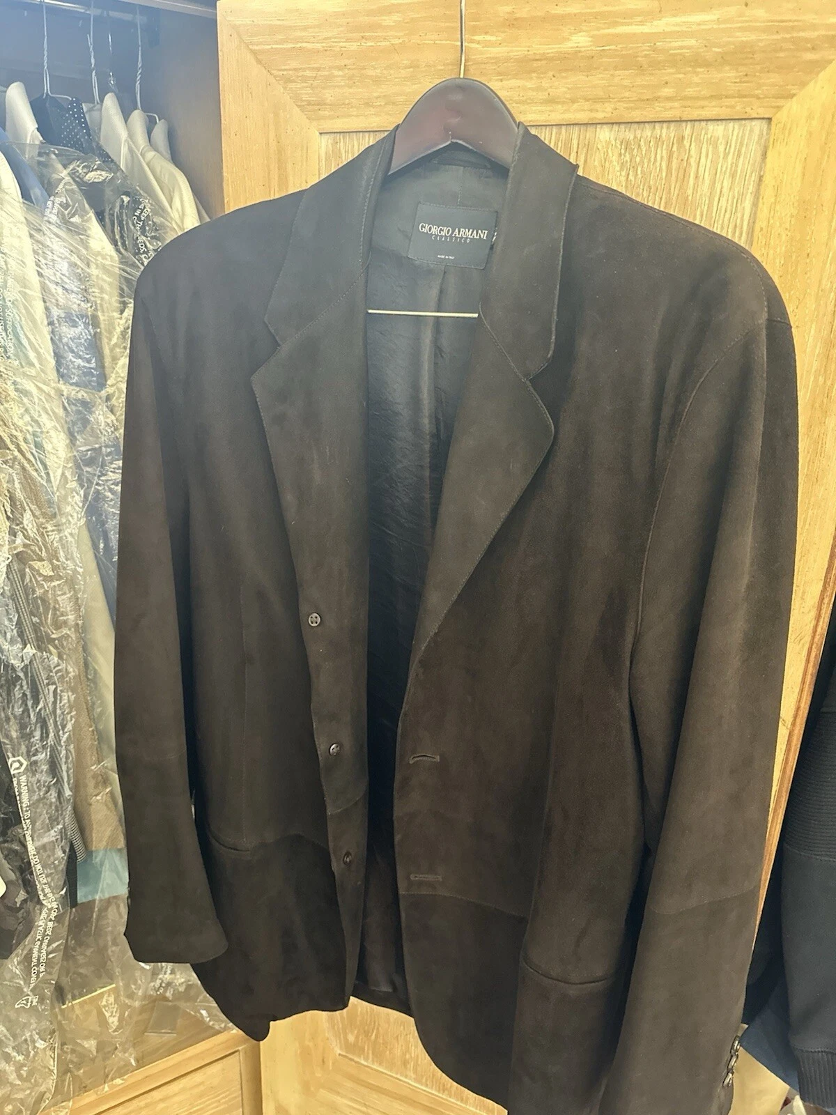 Giorgio Armani — Brown Suede Giorgio Armani Classico jacket men’s Size Large 54 (44R)