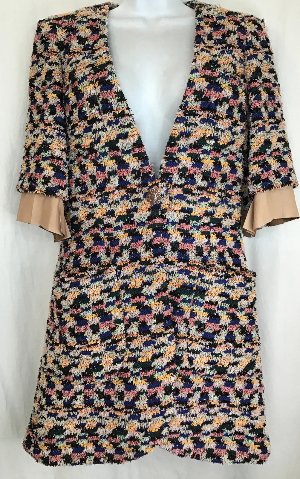 Cappotto Chanel lunghezza media multicolore fantasia tweed manica a S piega agnello taglia 40 nuovo con etichette