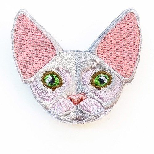 2pcs Brooch Backpack Pin Embroidery Cartoon Lifelike Maine Sphynx Hairless Cat - Picture 2 of 7