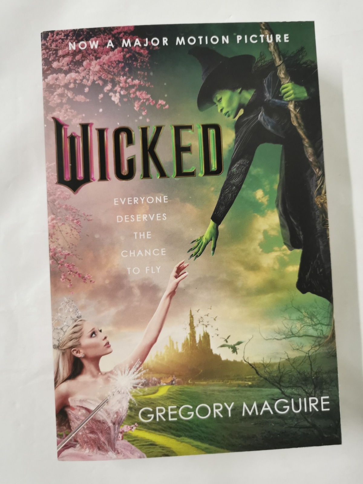 Wicked: the bestselling book that inspired the movie