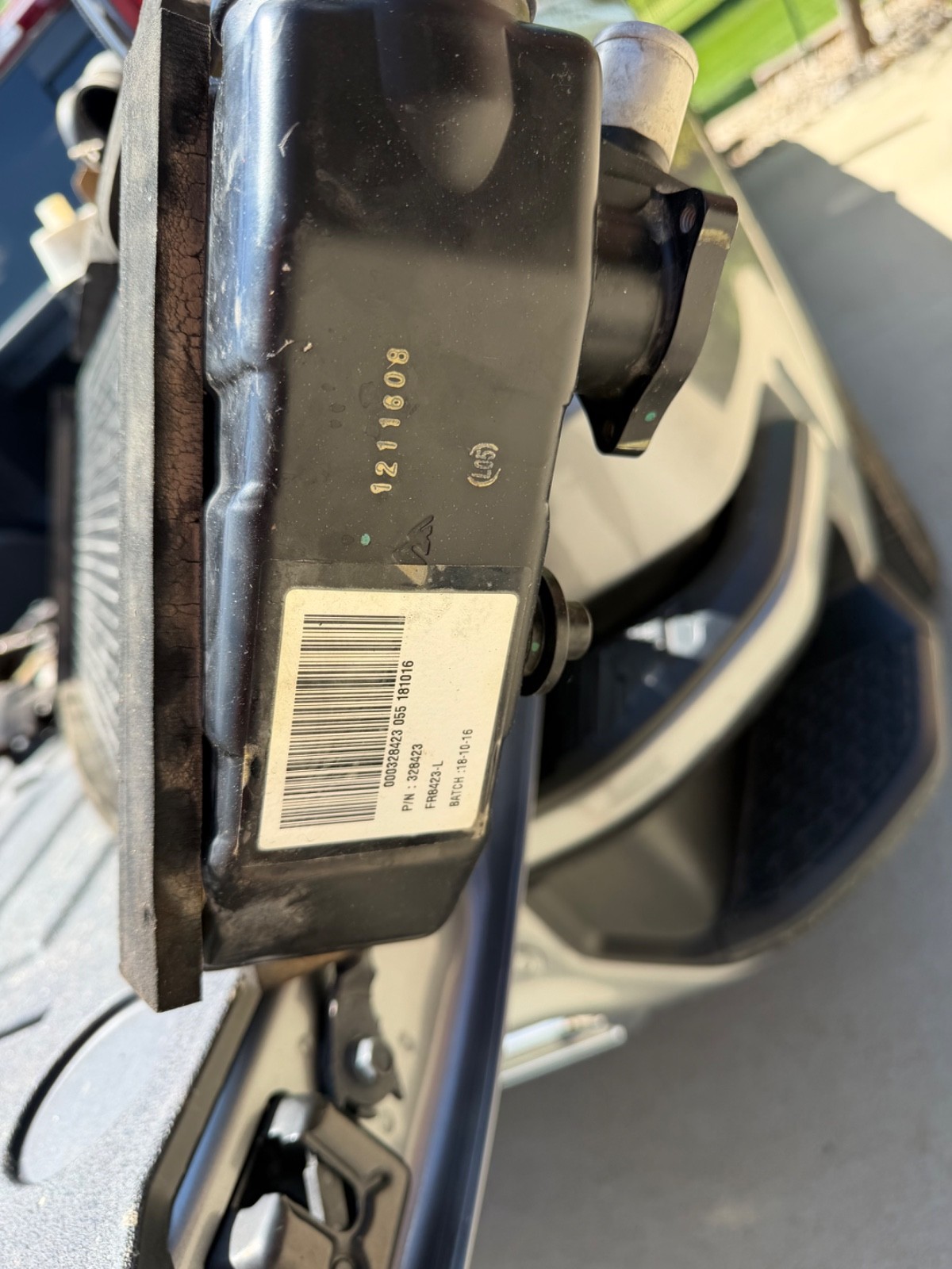 Ferrari 488 Left, right Intercoolers Pair P/N 328422