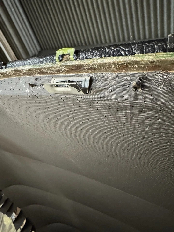 Carrocería Mopar B 1968-1970 Dodge Charger parabrisas poste de pilar clips de ajuste ¡Seis (6)! Foto 2 de 4