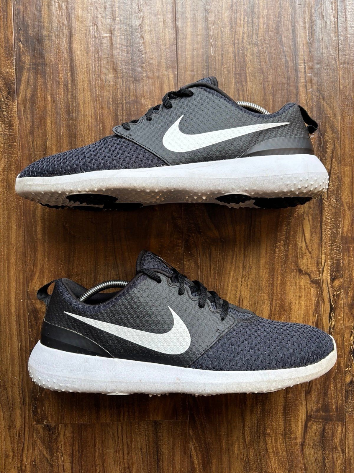 Nike Roshe G spikeless golf shoes