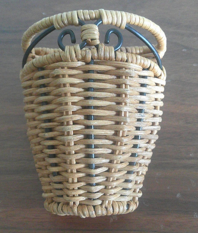 Princess House Hanging Wicker Basket, Used, Great Condition