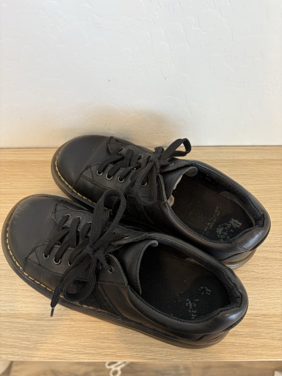 Dr Martens 2B24 Vintage Black Lace Up Shoes UK 5, US 6, Conn