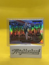 2025 Panini Select WNBA - Snapshots Fever Sophie Cunningham #5 Silver Prizm