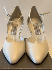 NEW Vintage Bally Blythe Women s White Leather T-Strap Pumps US 9M