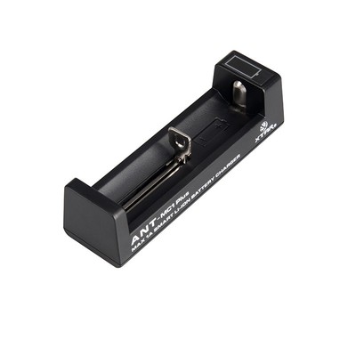 Xtar Ladegerät ANT MC1plus für Li-Ion Akkus - DISPLAY und USB Ladekabel