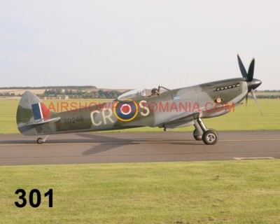 1 X SUPERMARINE SPITFIRE RAF 100 YEARS PHOTOGRAPH 25