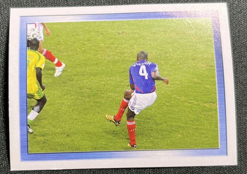 Bacary Sagna 57 Image Sticker Panini Equipe de France Carrefour Euro