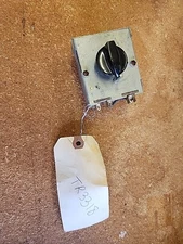 ALTO SHAAM TR 3318 TIMER 12 HR 240 V NEW--old stock  TR3318  AP42-1111  ICS E258