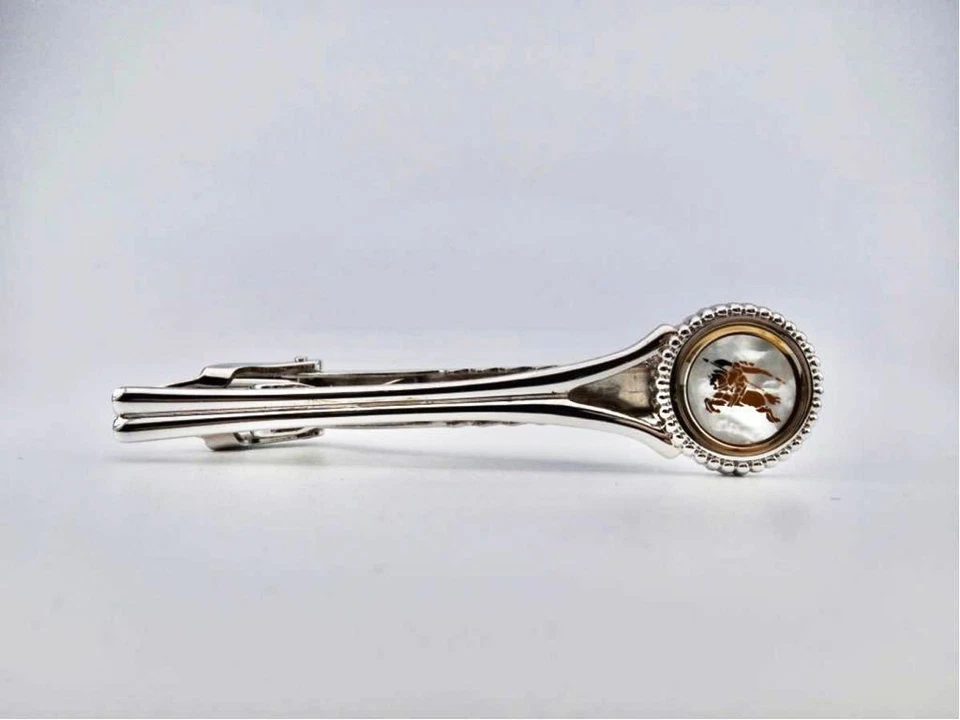 Burberry Mother-of-Pearl Shell White Butterfly Circle Horse Logo Tie Pin Tie bar - Image 2 of 4