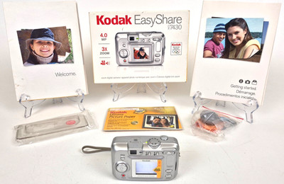 Vintage Kodak EasyShare CX7530 4.0MP Digital Camera Y2K Digicam - Silver Tested