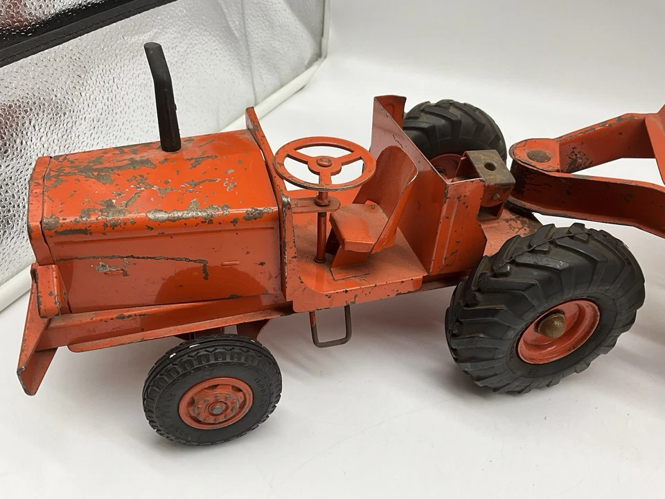 Tractor Doepke Euclid juguete movimiento de tierras 26" rojo neumáticos Goodyear de colección años 50 Foto 3 de 4