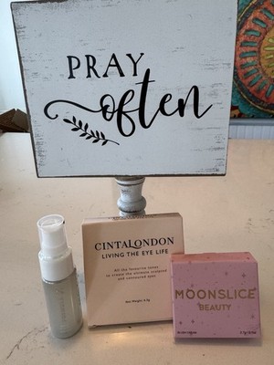 Luxury Beauty Bundle Setting Spray, Cream Blush, Eye Pallet Full Size