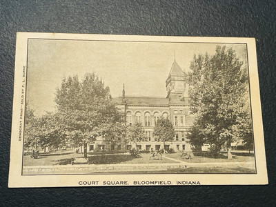 UNUSED 1906 COURT SQUARE Postcard - Bloomfield, Indiana - Democrat F.L. Burke