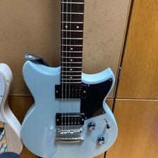 Yamaha Revstar R320 ICB Electric Guitar Used with Body Scratch