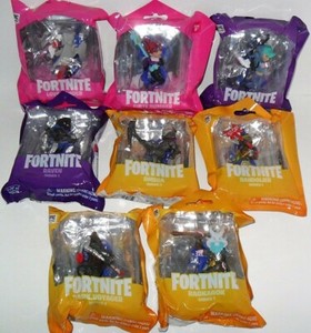 raven fortnite backpack