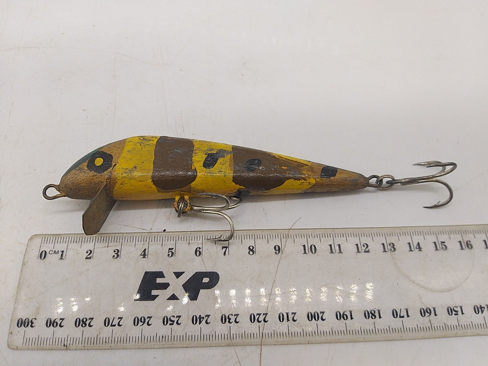 vintage fishing lures x4 hand painted each one unique Lot. 1 eBay