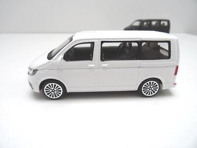 Bburago Spielset – Eissalon + VW Transporter 1:43 – Detailreiches City-Spielzeug Ab 3 Jahren Bburago Spielset – Eissalon + VW Transporter 1:43 – Detailreiches City-Spielzeug Ab 3 Jahren