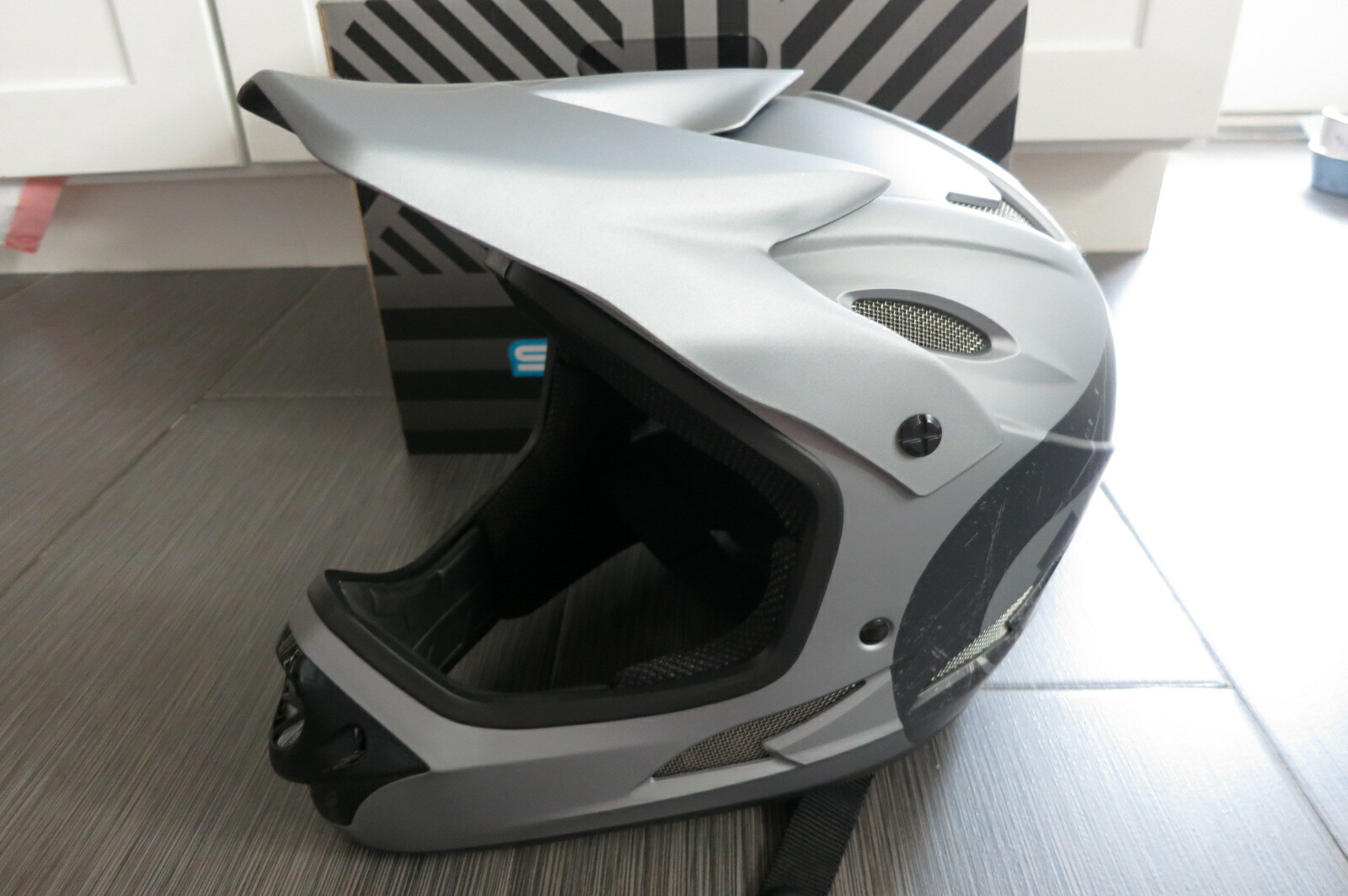 661 sixsixone comp full face gravity mtb dh helmet