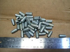 50 PCS EZ-LOK 1/4-20 X 3/4L  ZINC PLATED DIE CAST THREADED INSERTS FOR WOOD 0093