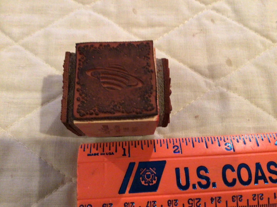 BLOQUE CUBO 4 en uno SELLOS DE GOMA JUDIkins Sol Celestial Luna Saturno Foto 2 de 4