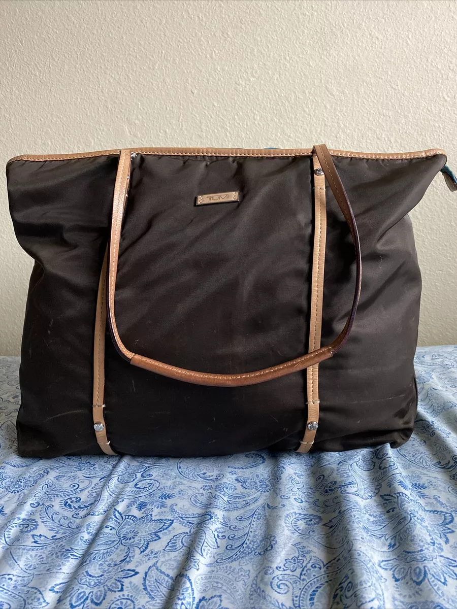 Tumi voyager tote discount