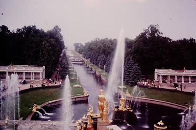 AUG 1983  Grand Cascade Fountain Russia Kodachrome Slide Ref A192
