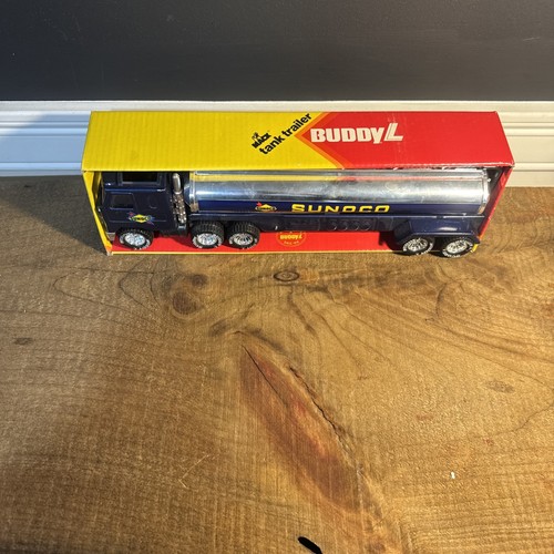 VINTAGE 1979 BUDDY L STEEL MACK SUNOCO TANKER TRUCK 14" LONG NEW IN ORIGINAL BOX - Bild 2 von 6