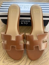 NEW CROWN AND IVY SHOES SANDALS BROWN COGNAC HER MES DUPE 