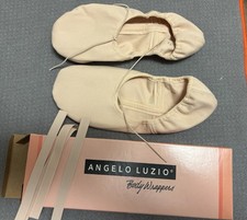 NWT Women  s Angelo Luzio Body Wrappers Peach Canvas Ballet Dance Shoes Size 7