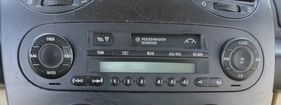 VW New Beetle 9C Radio mit Code 1C0035186 - Bild 1 von 2