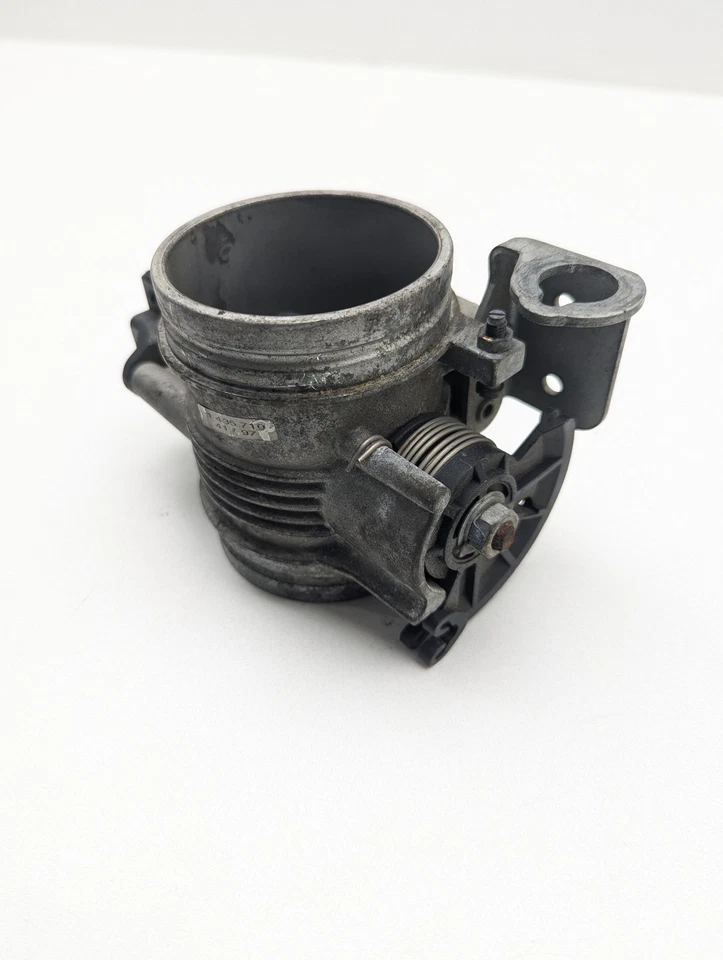 BMW 318ti E36 hatchback carrocería del acelerador 1,9 L 4 cilindros compatible con 1994-1999 1435710 Foto 3 de 4