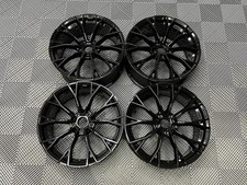 18" VW Golf R Warmenau Style Alloy Wheels Gloss Black | OMI Wheels