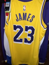 Nike Los Angeles Lakers Swingman Yellow LeBron James Official Jersey M #23