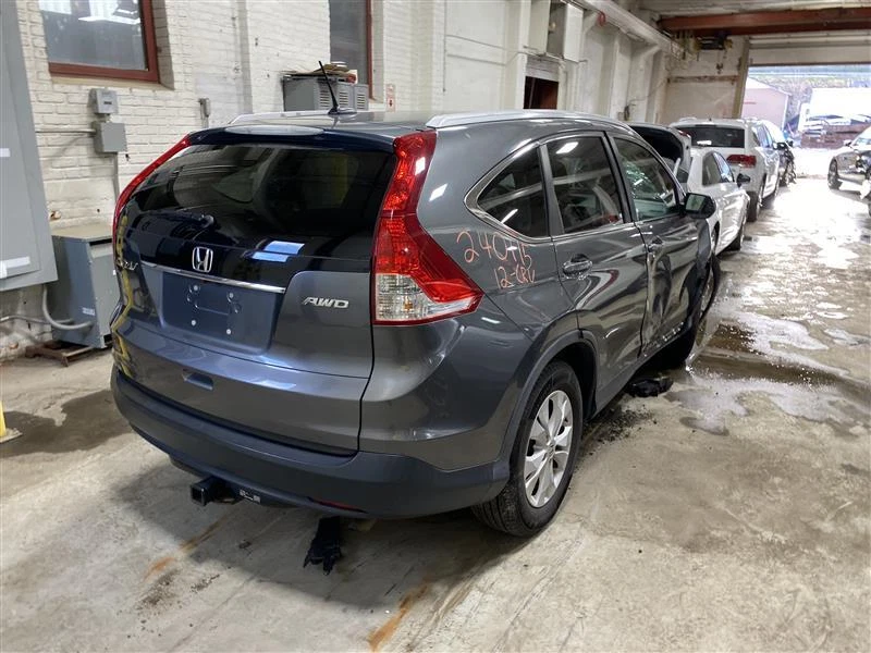 Used Radiator fits: 2012 Honda Cr-v 2.4L AT Grade A Foto 4 de 4