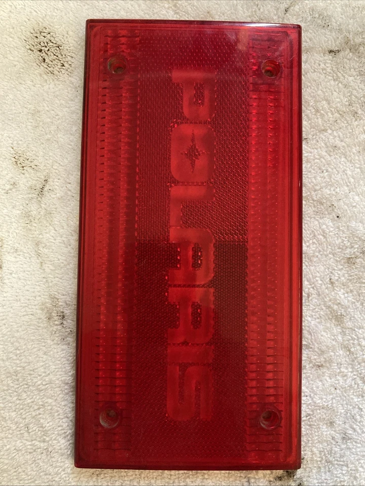 2003 Polaris Trail Touring Center Tail Light - Image 2 of 4