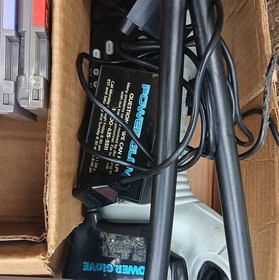 Nintendo NES Game Lot + Power Glove /w Sensor array