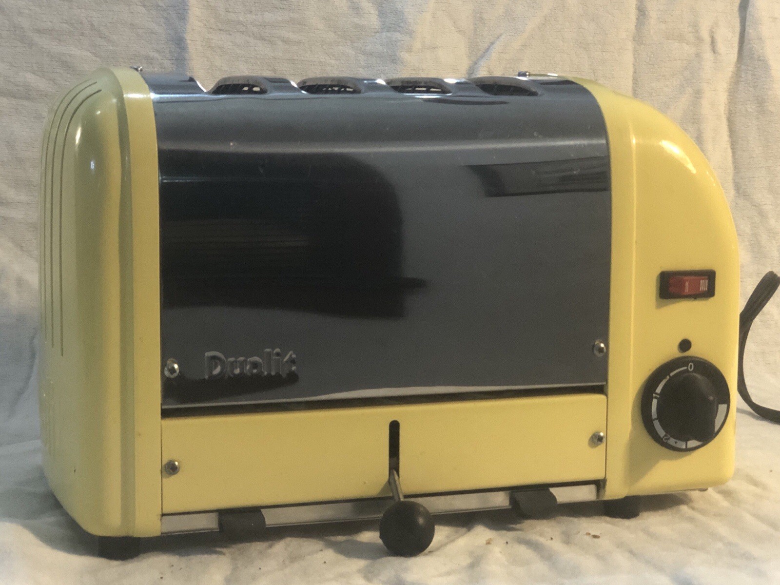 Dualit 4 Slice Toaster 120v 1800w Made In England Rare Yellow Chrome 