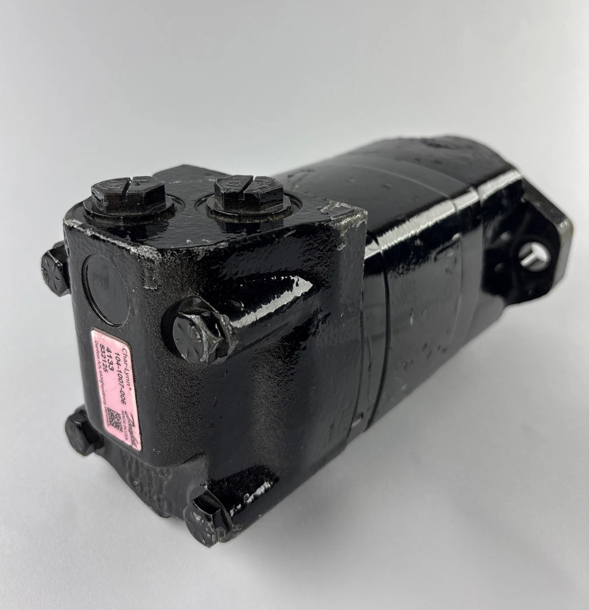 Char-Lynn 104-1007-006 Hydraulic Motor Danfoss Genuine OEM (Read Description) photo 2