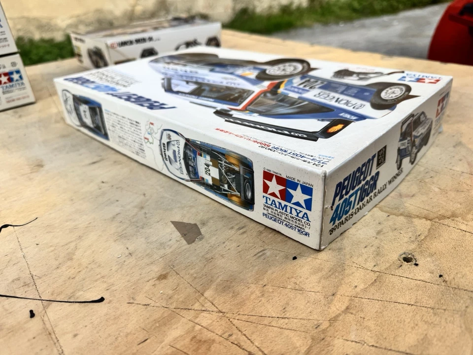 TAMIYA 1/24 Peugeot 405 T16 GR ‘89 Paris Dakar Rally Winner - Nuovo OOP RARO - Immagine 4 di 4
