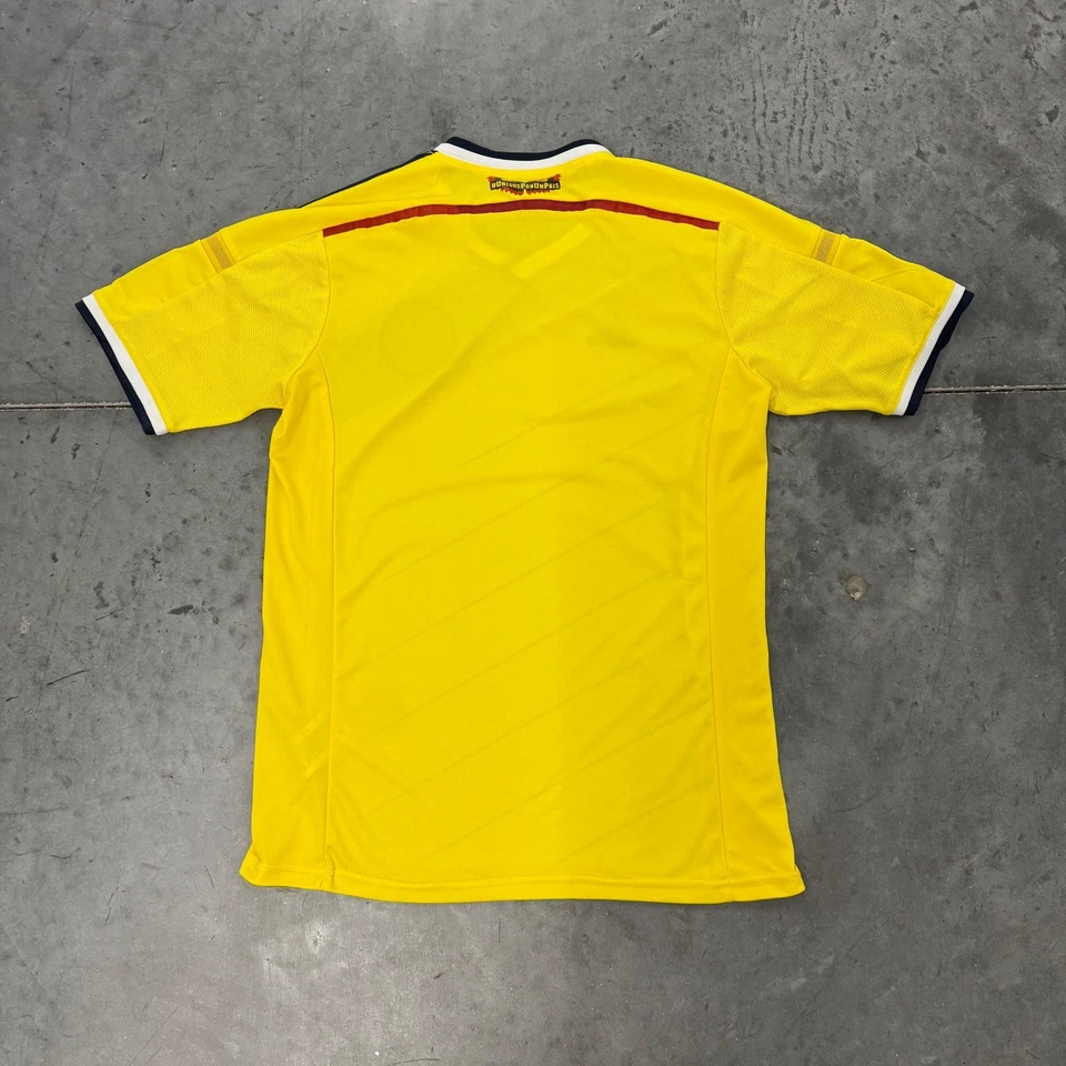 Camiseta Adidas Selección Nacional de Fútbol de Colombia Amarilla Copa Mundial de la FIFA Hombre Grande Foto 3 de 4