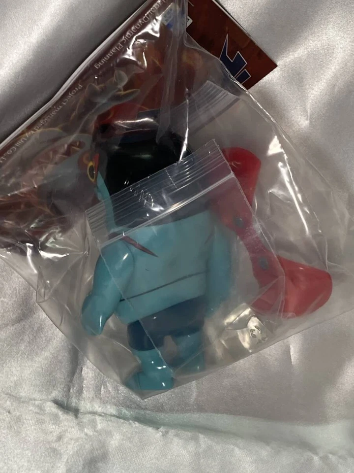 Momoco Studio Devilman Shark Boy Sofubi Design Festival 748751 - Image 3 of 3