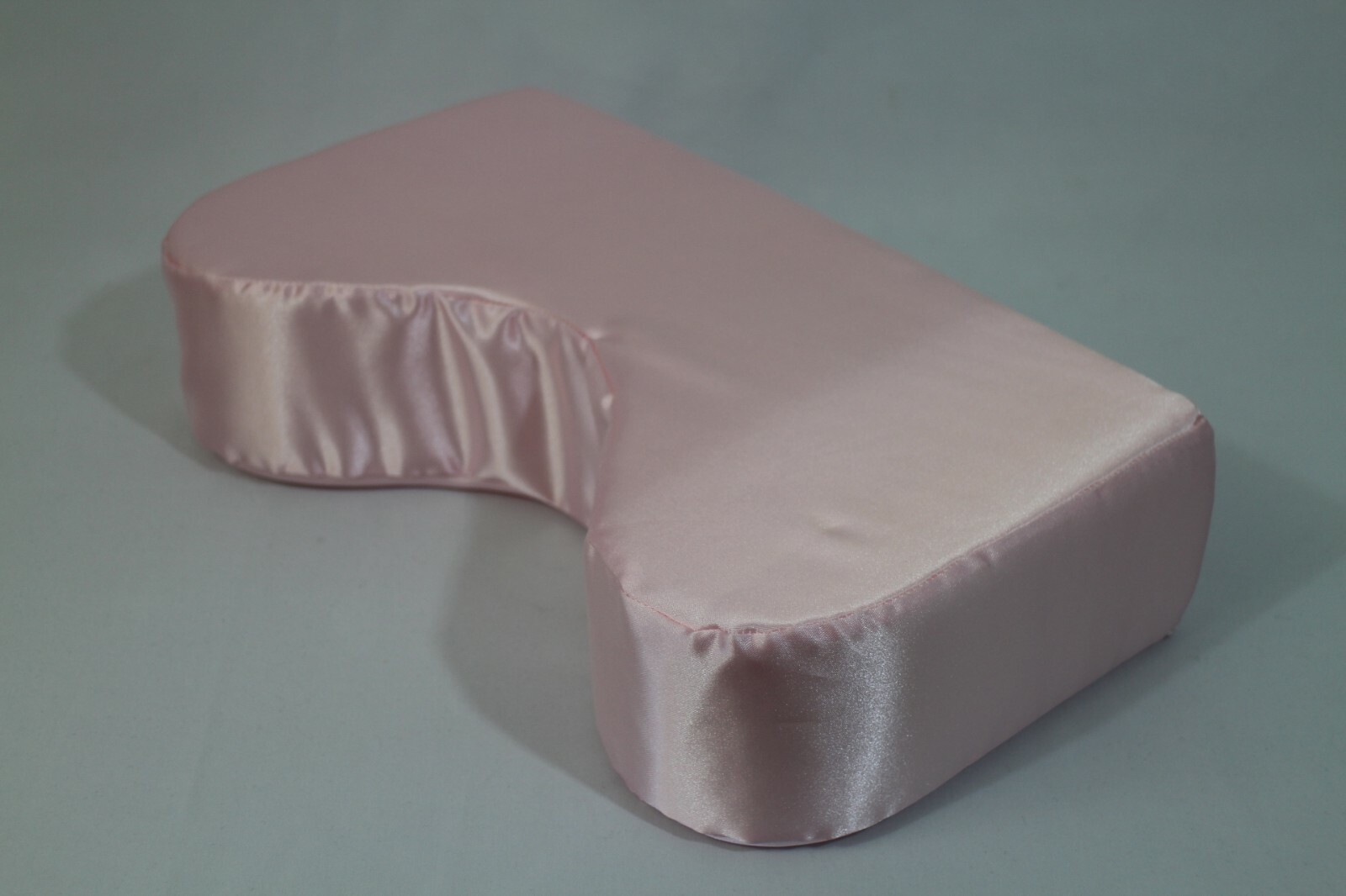 GOODMAN SPECIALTY PILLOWS 100 SATIN STYLE SAVER PILLOW eBay