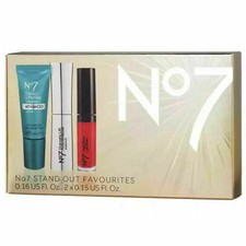 boots lipstick gift set