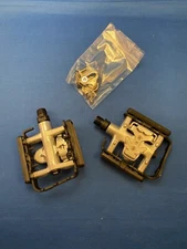 VP Components Dual Clipless Platform Pedals with cleats, 9/16 Great set pedals