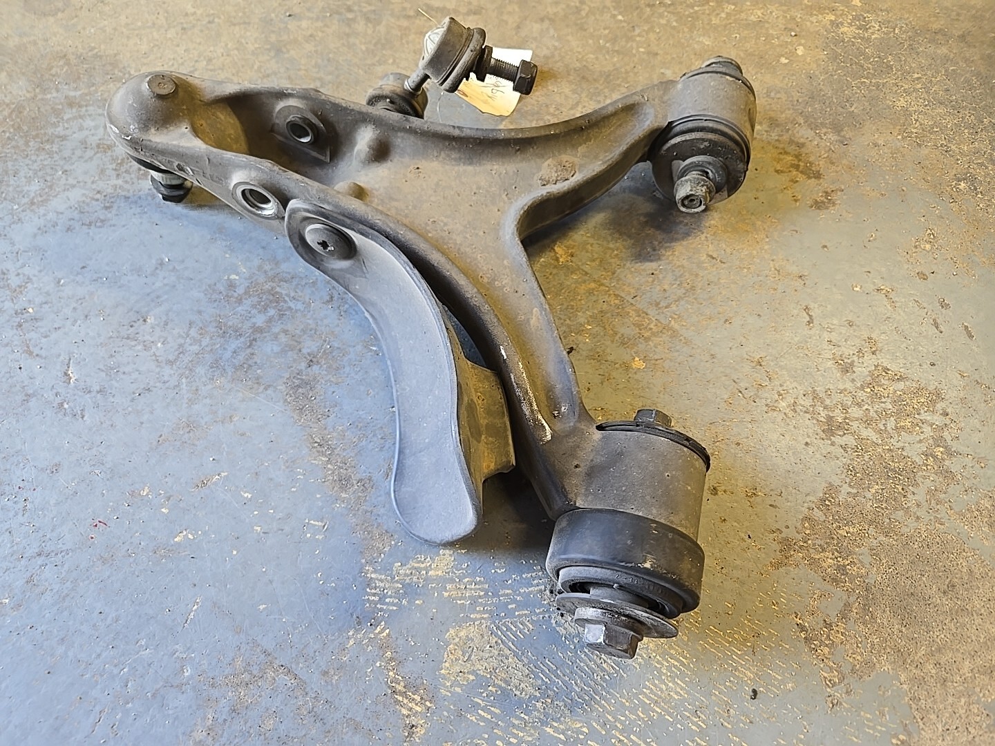 2006 Maserati Quattroporte Front Right Lower Control Arm Lever 217151