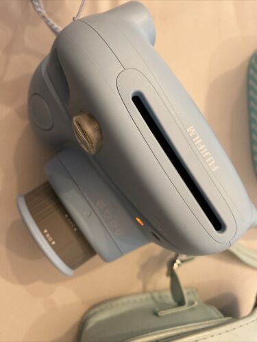 Fujifilm Instax Mini 7S Teal Turquoise Film Camera with carrying case TESTED - Picture 3 of 7